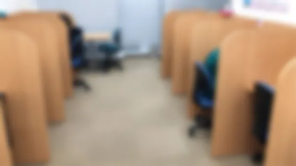 柳町通り校 自習ブース完備!いつでも自由に使えます!