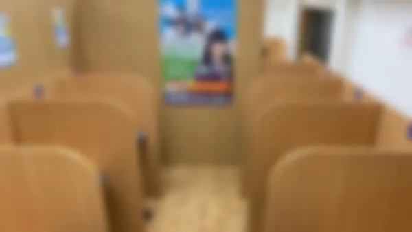 西泉校 自習ブース完備!いつでも自由に使えます!