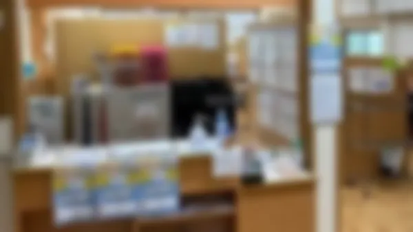 西泉校 お出迎え・お見送りを徹底し、お子さまの安全な通塾をサポートいたします。