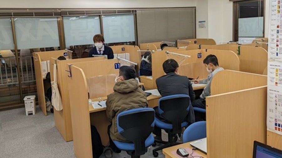金沢駅西校 個別指導アクシスにしかできないことで、生徒の力を引き出します！