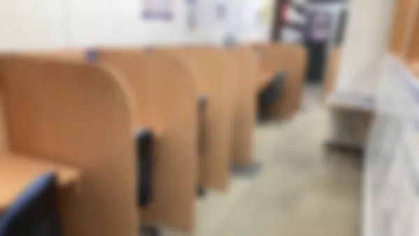 十日町校 中高生に大人気!本気で頑張れる『自習室』!!