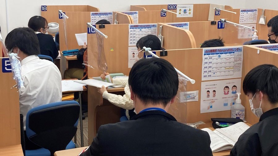 嶋南校 静かに熱気のある指導が行われます！