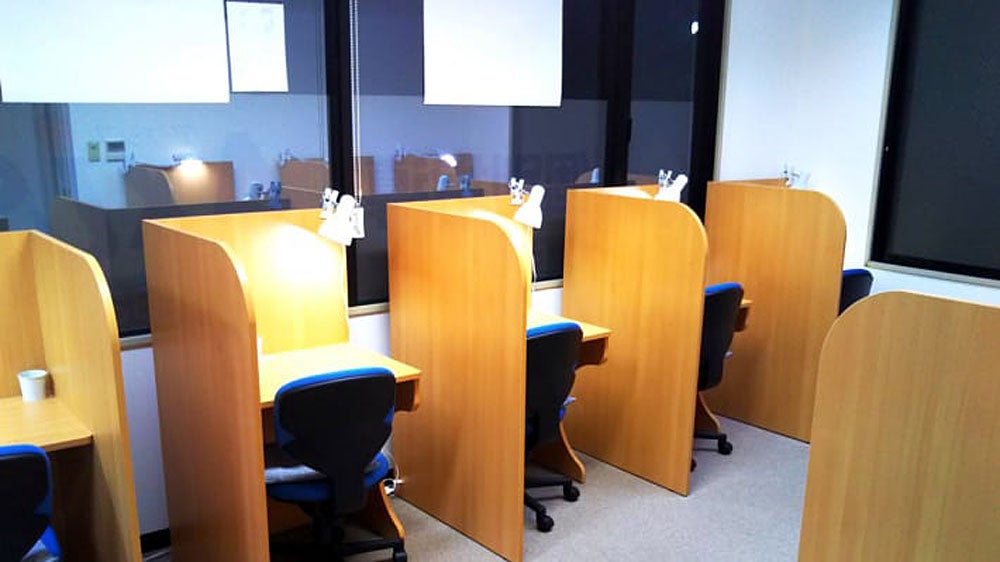 日出暘谷校 自習ブース完備！授業が無い日もいつでも自由に使えます！