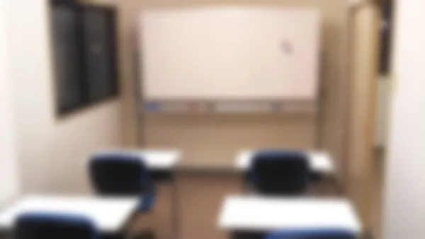 日出暘谷校 個別指導と違った空気で学ぶ少人数制演習教室