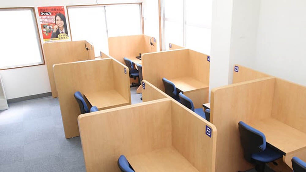 市川真間校 市川真間校では、常にお子さまが快適に学習できる環境づくりを心がけています。