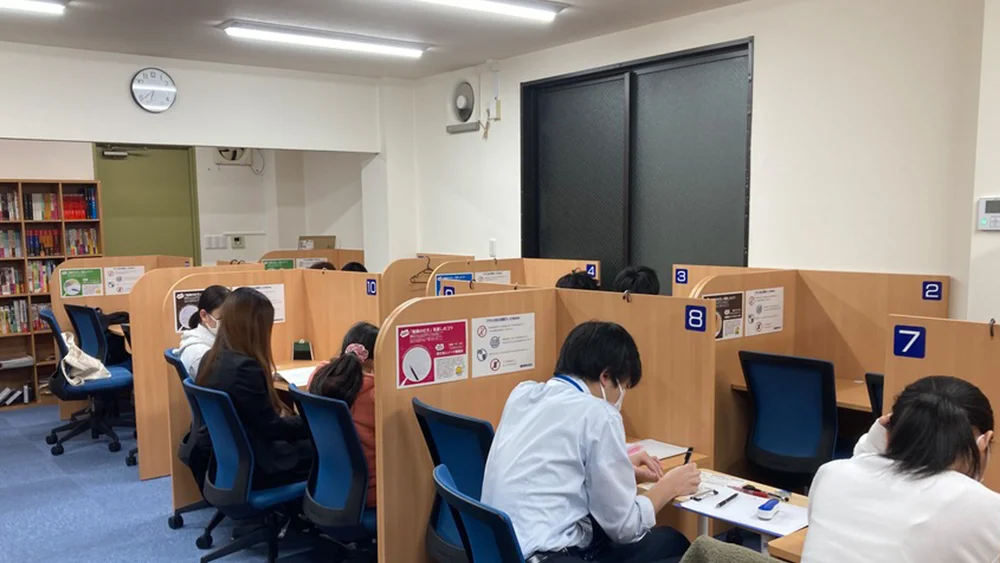 船橋高根台校 授業が始まると教室は活気に溢れます