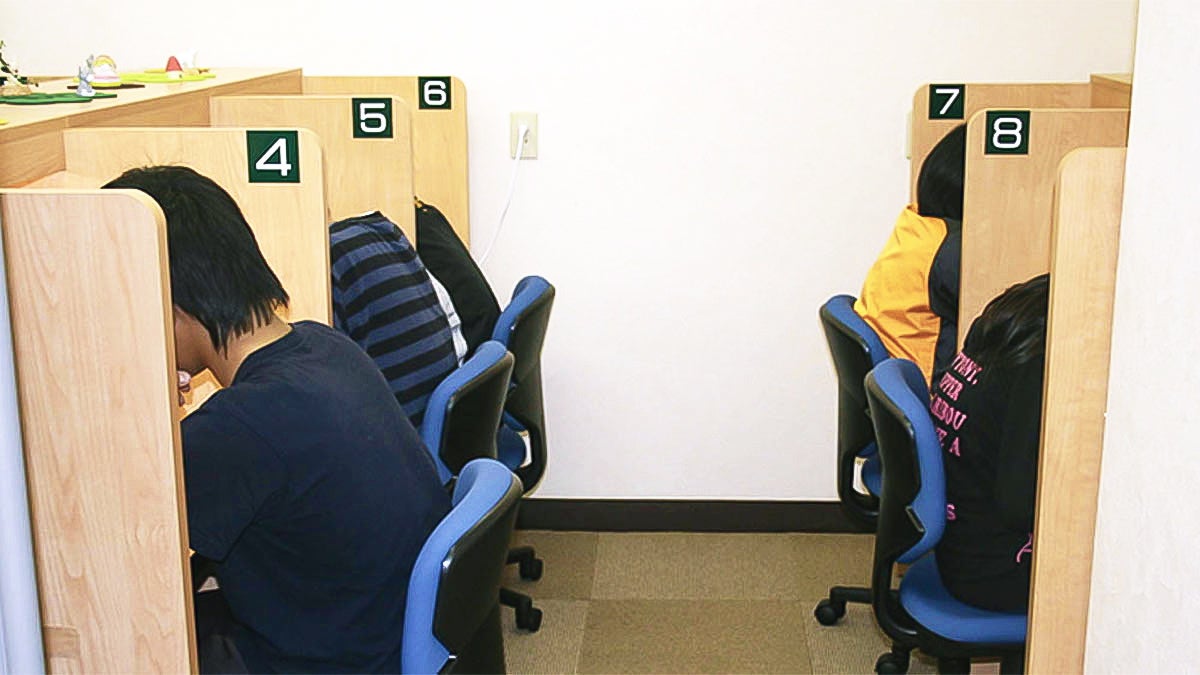 五井駅前校 自習ブース完備！いつでも自由に使えます！