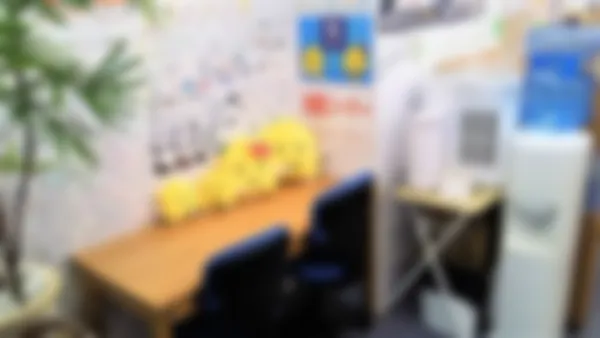 稲毛海岸校 勉強の合い間に休憩できるフリースペースをご用意しました。