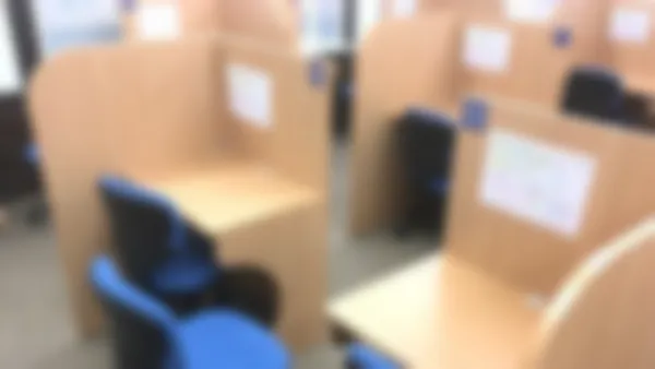 大覚寺校 「解説」⇔「演習」でわかるだけでなく、「自分で解く力」も身につけます。