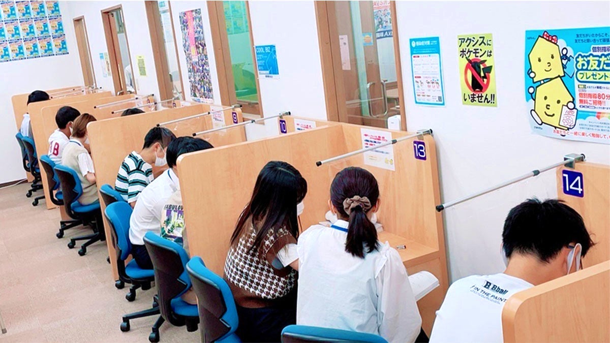 貝塚校 「解説」だけでなく、「演習」も大切にする授業で成績もやる気も上がります。