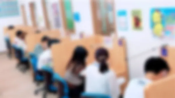 貝塚校 「解説」だけでなく、「演習」も大切にする授業で成績もやる気も上がります。