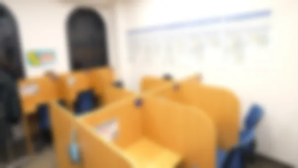 梅田校【難関受験専門館】 自習ブース完備!いつでも自由に使えます!