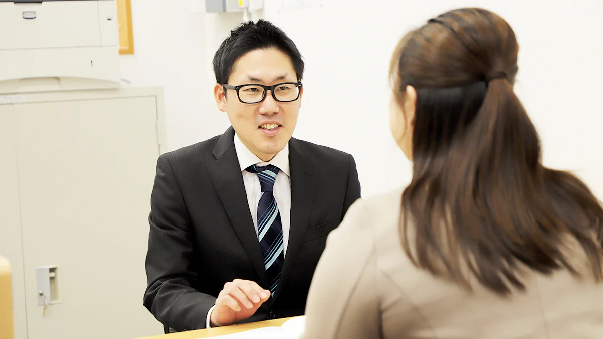 梅田校【難関受験専門館】 校責任者が定期的に懇談や学習相談を行います