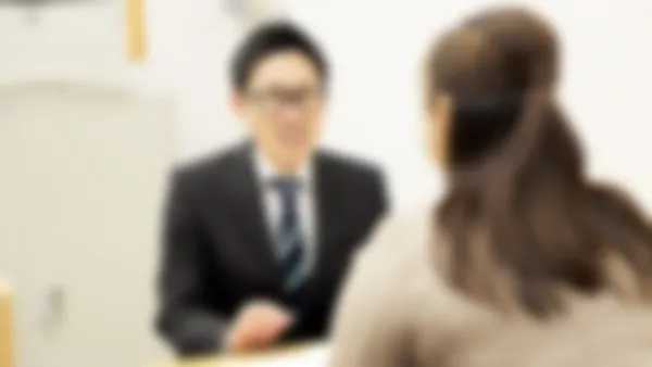 梅田校【難関受験専門館】 校責任者が定期的に懇談や学習相談を行います