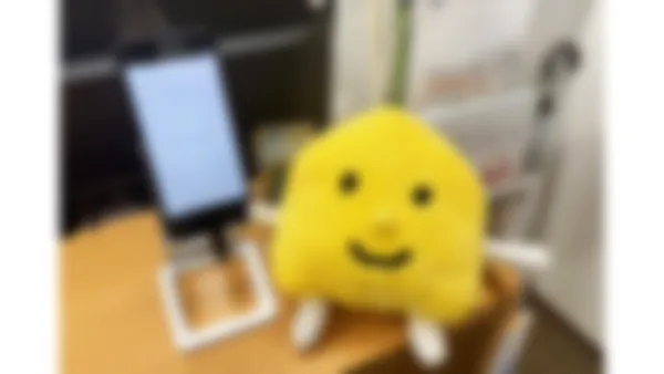 JR茨木校 入口ではごうかくクンがみんなをお出迎え!