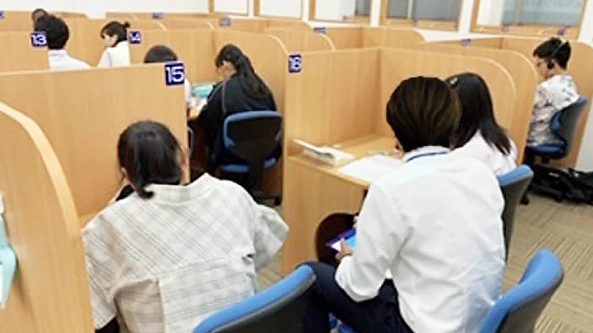 JR茨木校 「解説」⇔「演習」でわかるだけでなく、「自分で解く力」を身につける指導で、成績もやる気も上がります。