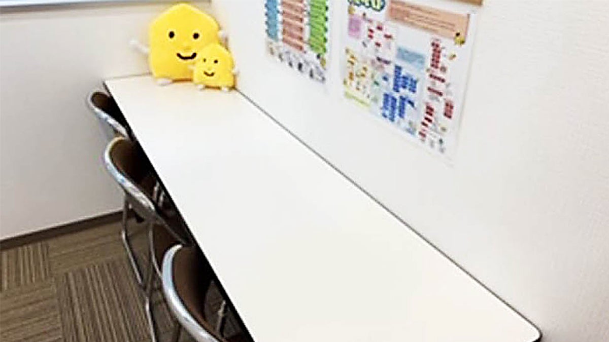 JR茨木校 勉強の合い間に休憩できるフリースペースをご用意しました。