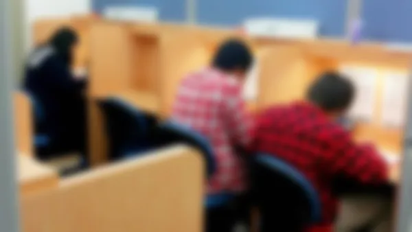 桃谷駅前校 毎日通える自習ブース