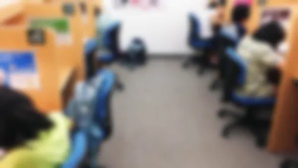 千里山校 生徒が主体的に学ぶチャンスにあふれた空間です。