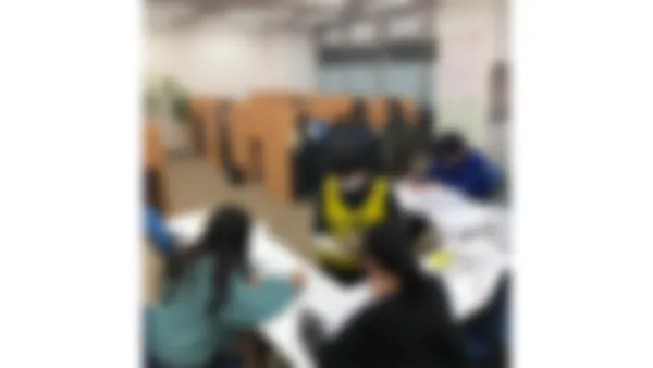 河内長野校 自習室はもちろんいつでも利用可能!私達は質問できる指導者を配置して生徒の自習を応援します。