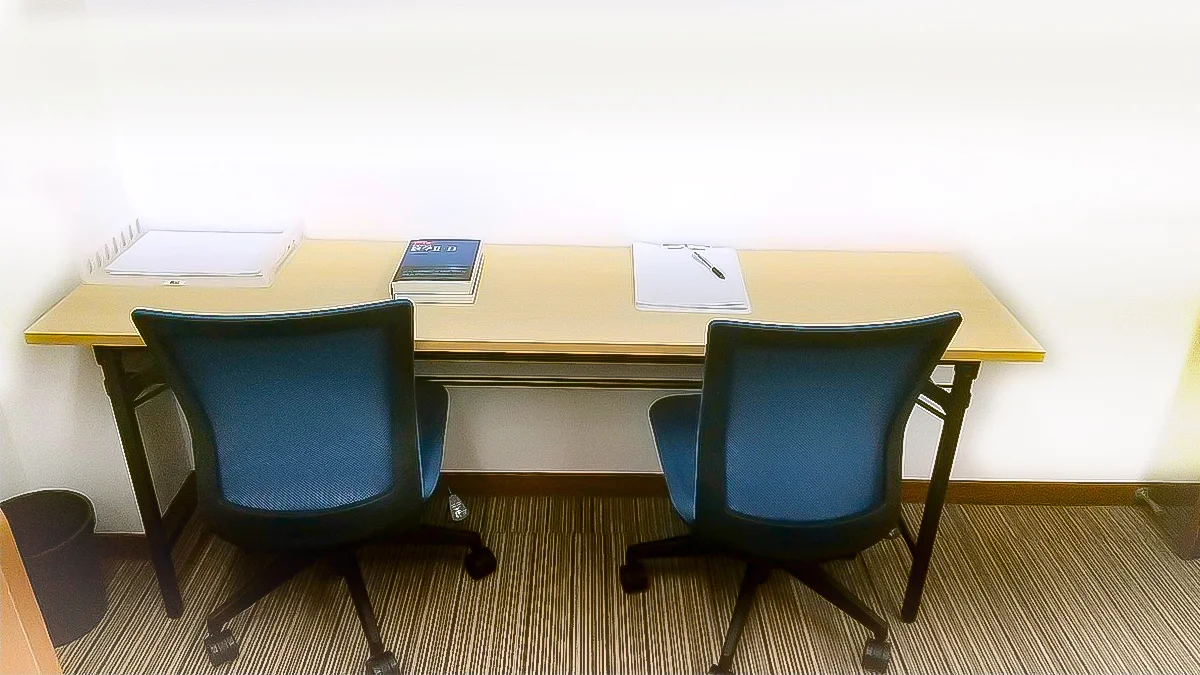 島本校 『自習課題』を設定し、無料で進捗確認・質問対応しています。