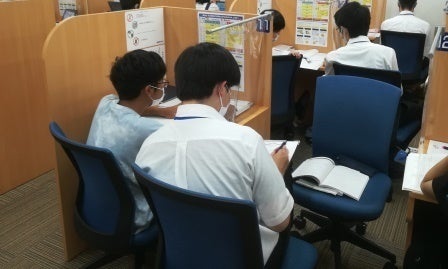 河内松原校 「解説」⇔「演習」でわかるだけでなく、「自分で解く力」も身につけます。