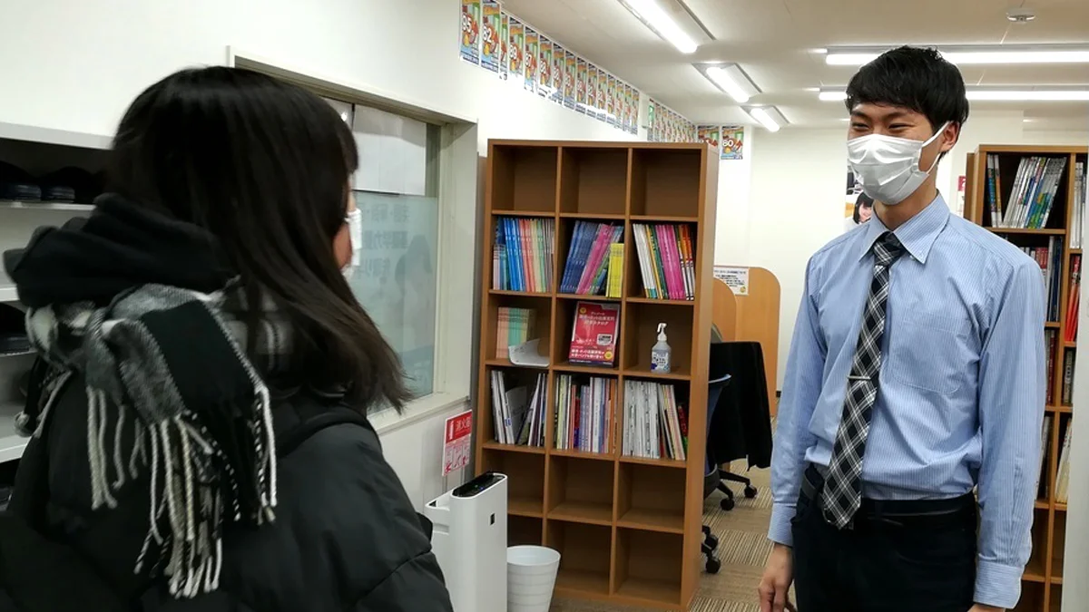 河内松原校 お出迎え・お見送りを徹底し、お子さまの安全な通塾をサポートいたします。