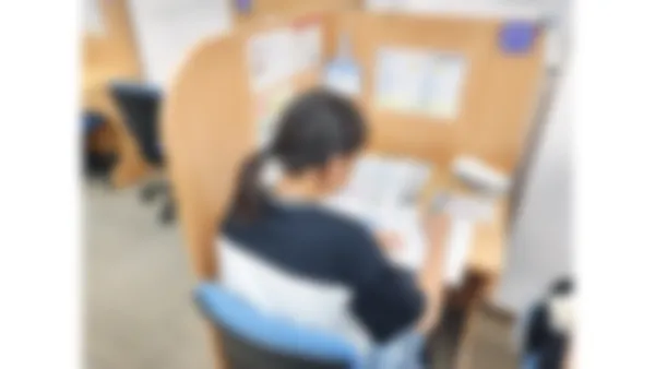 羽衣校 Axis羽衣校は中学受験に強い個別指導塾です。