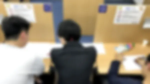 西調布校 調布の個別指導塾・学習塾のAxis西調布校では、都立高校の推薦入試や大学受験の総合型選抜入試・学校推薦型入試などで必要な小論文対策も実施しています!