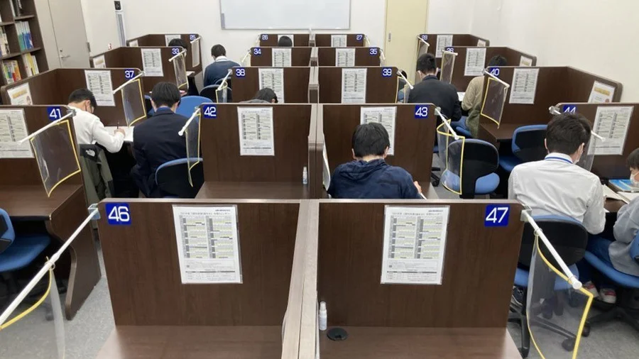 徳島駅前校 進路指導や学習アドバイスも含めた「面倒見の良い」指導を心がけています