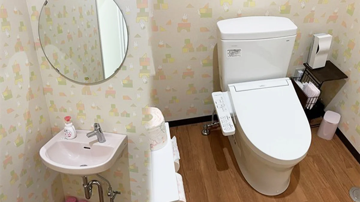 羽ノ浦校 ゴミ1つない清潔で綺麗な環境が当たり前です。特にトイレの清潔感は格別