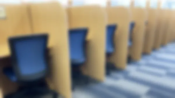 羽ノ浦校 自習席は驚異の50席!!静かで涼しい快適空間です