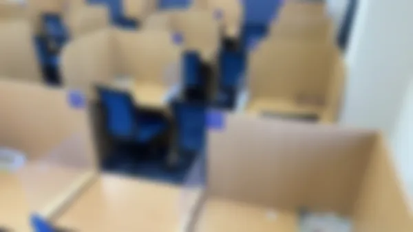 石井校 「解説」⇔「演習」でわかるだけでなく、「自分で解く力」も身につけます。