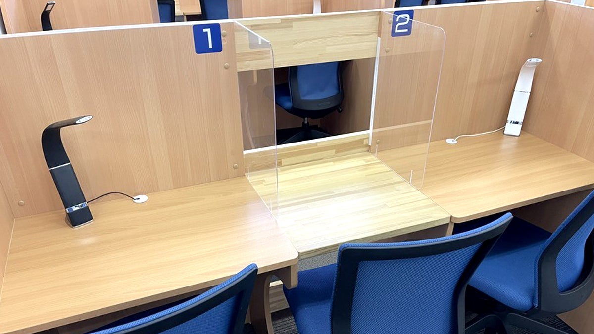 三軒屋校 授業が始まると教室は活気に溢れます