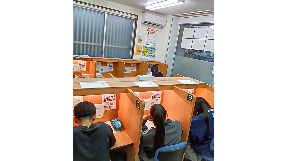 松江春日校 自習ブース完備!いつでも自由に使えます!