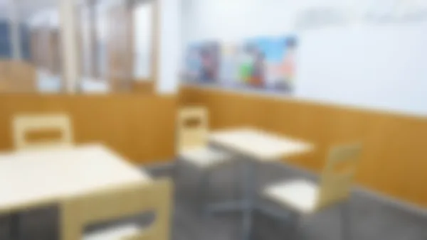 瀬上校 勉強の合い間に休憩できるフリースペースをご用意しました。