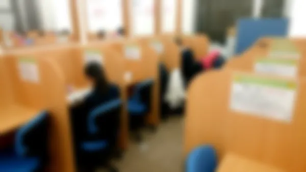 福井駅前校 自習ブース完備!授業のない日もいつでも自由に使えます!