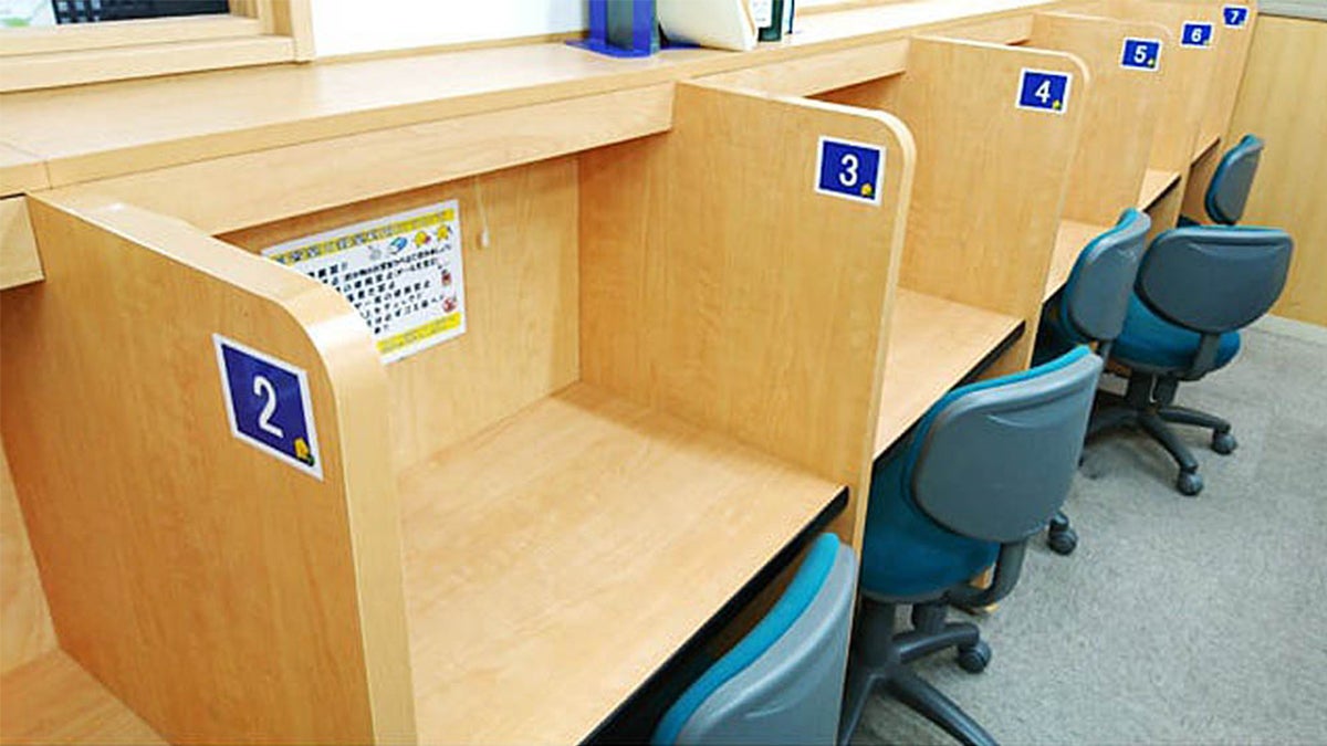 宇都宮校（小中学部） 自習ブース完備！いつでも自由に使えます！