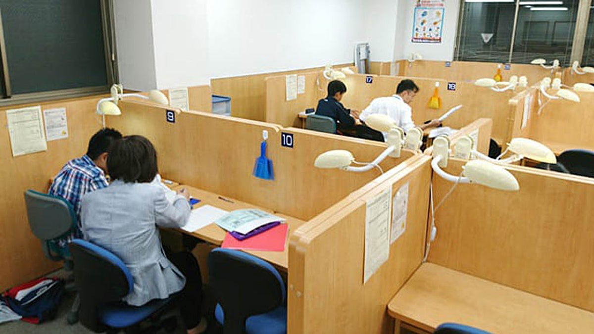 宇都宮校（小中学部） 小・中対応。宇都宮市内中心エリアに立地の個別指導専門館です。