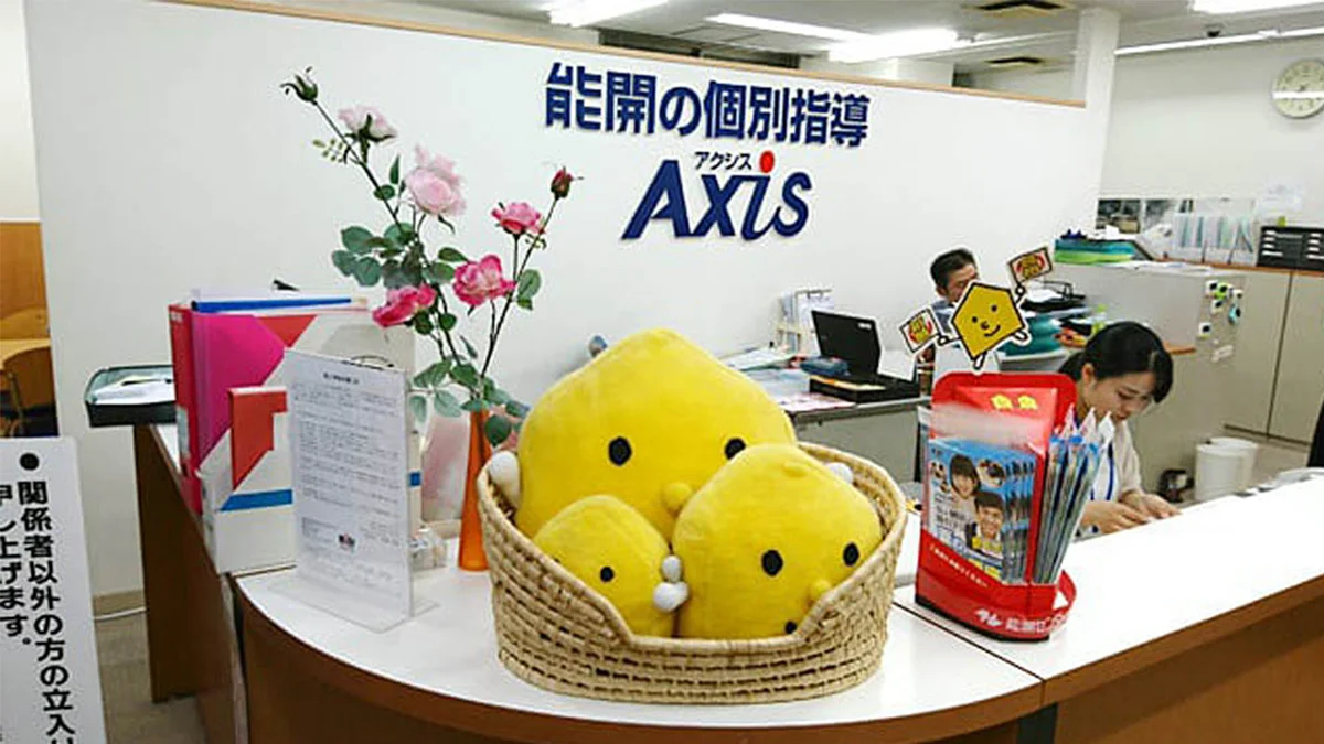 宇都宮校（小中学部） お出迎え・お見送りを徹底し、お子さまの安全な通塾をサポート致します。