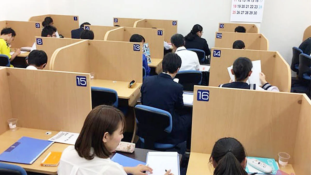 栃木校 栃木校では、快適に学習できる環境づくりを教室運営の基本にしています。