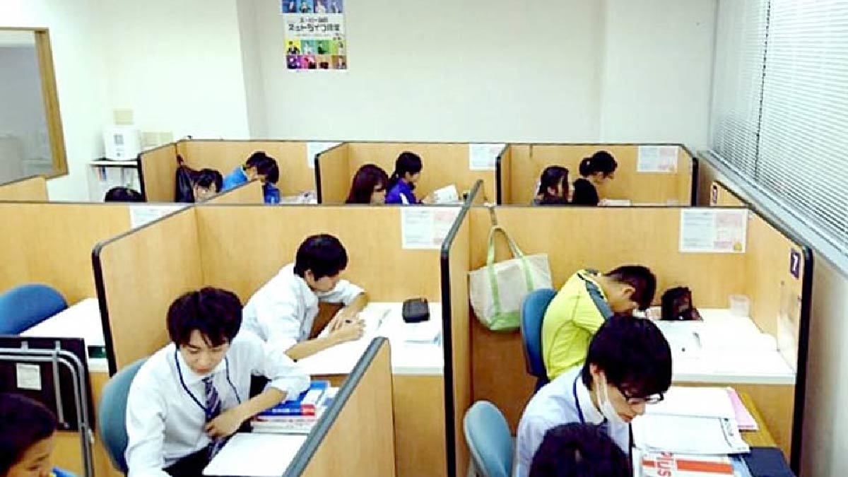 大田原校 市内の公立学校の生徒、私立中高の生徒、県立中の生徒も多く通塾されています。