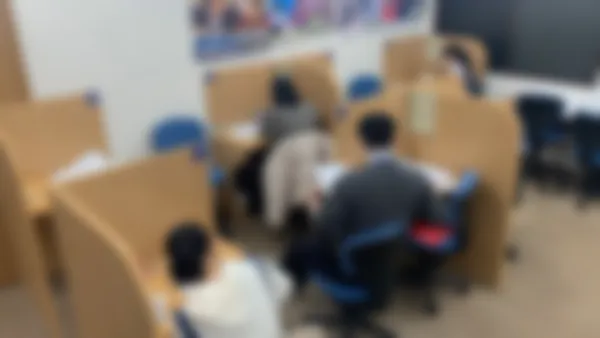 陽南校 1対1や1対2の完全個別指導・オンライン指導・映像講座などコースは多彩!