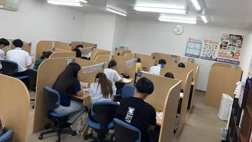 陽南校 陽南校では、快適に学習できる環境づくりを教室運営の基本にしています。