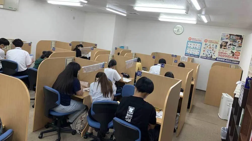 陽南校 陽南校では、快適に学習できる環境づくりを教室運営の基本にしています。