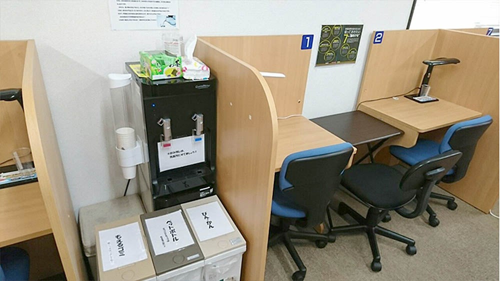 今泉校 自慢のフリースペースをご用意しております。