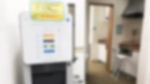 新庄校 勉強の合い間にほっと一息、気分転換!
フリースペースやフリードリンクがあります。