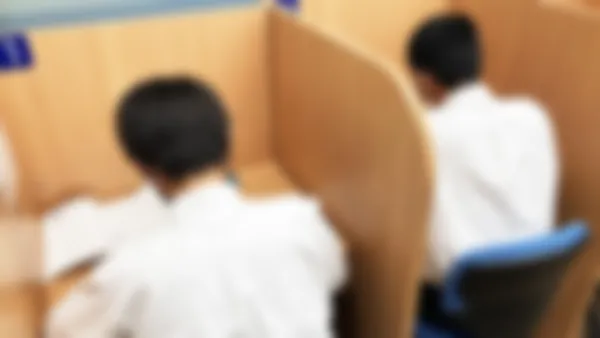 学園前校【難関受験専門館】 自習ブース完備!いつでも自由に使えます!