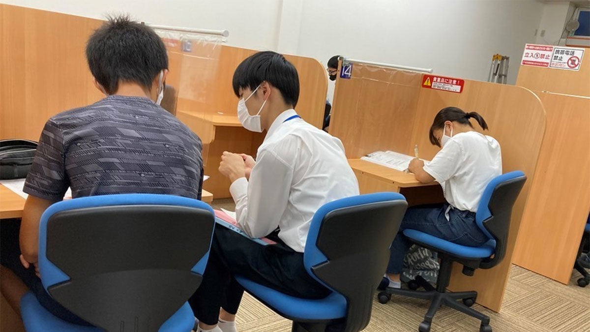 新庄校 「解説」⇔「演習」でわかるだけでなく、「自分で解く力」も身につけます。