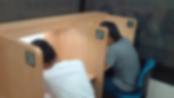 今津校 快適な自習ブースは第2の勉強部屋